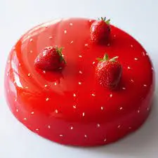 Glaçage miroir à la fraise - Icing miroir fraise